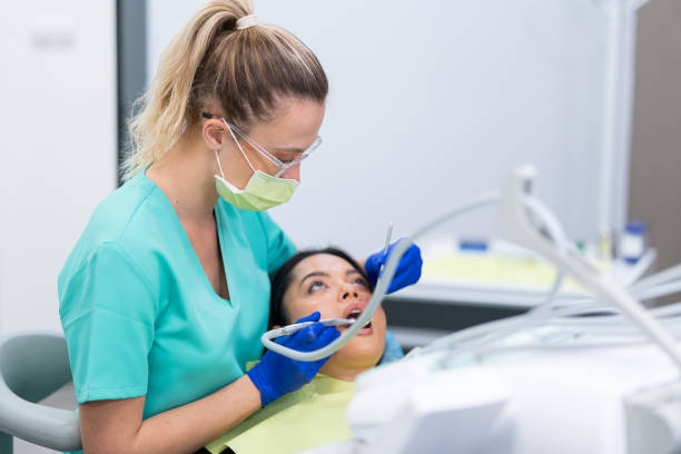 Best Weekend Emergency Dentist in Bensenvle, IL
